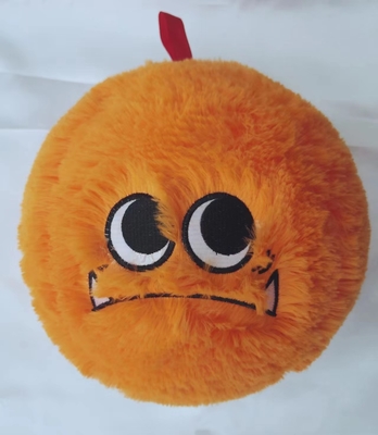 Assortiment Adorable monstre à boule de fourrure avec le matériau de la boule intérieure PVC Cute Cartoon Face