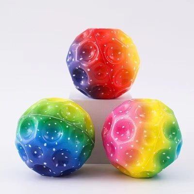 espace de jeu extérieur intérieur galaxie boule rebondissante boule de stress pour la coordination main-œil