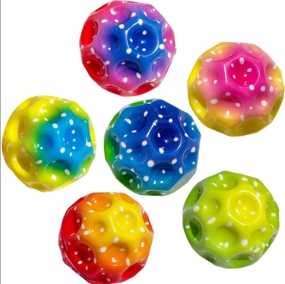 espace de jeu extérieur intérieur galaxie boule rebondissante boule de stress pour la coordination main-œil