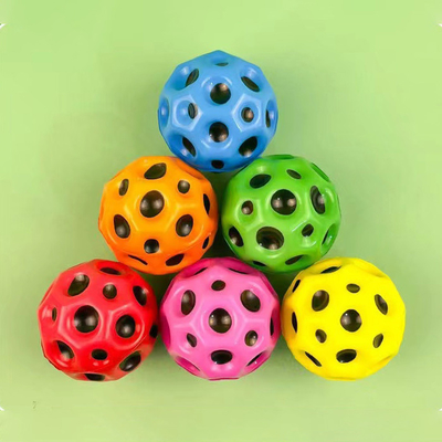espace de jeu extérieur intérieur galaxie boule rebondissante boule de stress pour la coordination main-œil