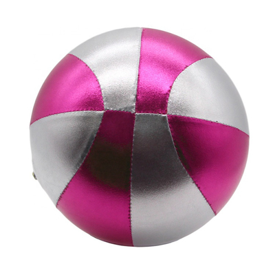 Jouets pour enfants Yiwu Tissu d'eau gonflable Pvc Ballon de plage avec des boules métalliques douces