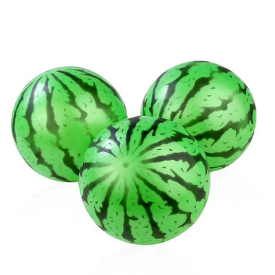 Ballon gonflable en plastique personnalisé de 22,5 cm pour l'impression en relief dans les jeux en plein air