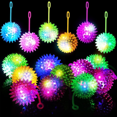 EN71 Constructeur sensoriel certifié Light Up LED Spiky Squeaking Bouncy Ball 6,5 cm/7,5 cm