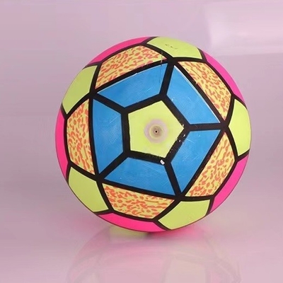 Logo personnalisé Couleur vive Impression complète Boule de jouet en vinyle PVC pour le plaisir extérieur et intérieur