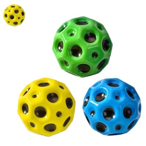 Une boule de météores de couleurs multiples, une boule spatiale, qui vous amène au niveau supérieur.