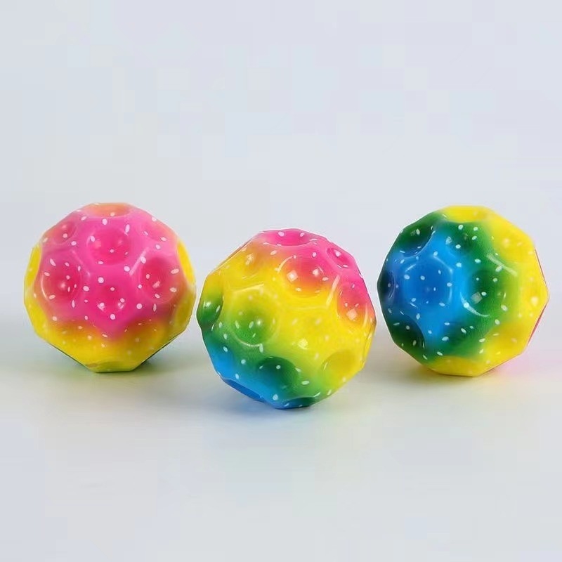 espace de jeu extérieur intérieur galaxie boule rebondissante boule de stress pour la coordination main-œil