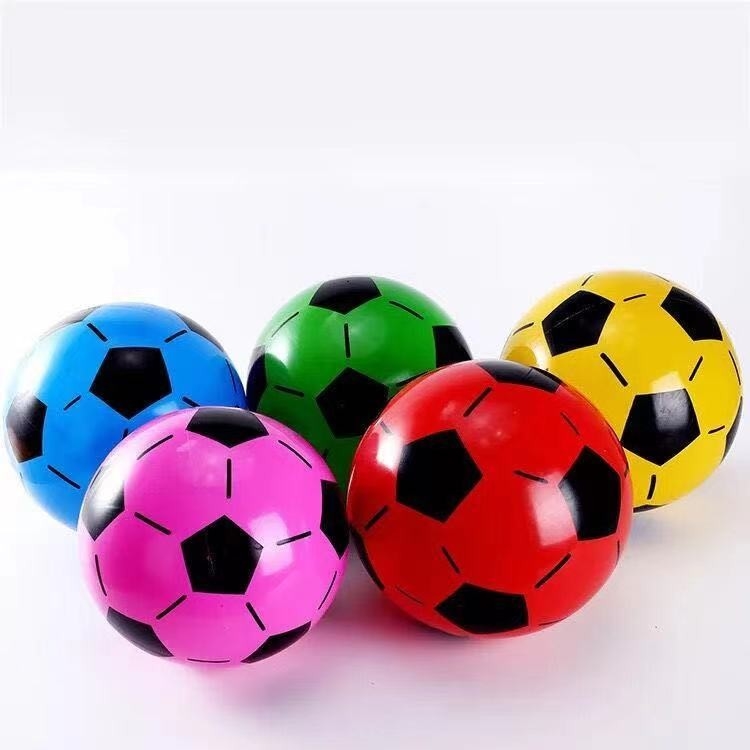 Impression en relief 8 pouces ballon gonflable de football pour les enfants Sports Ballon de plage Jouets de piscine PVC