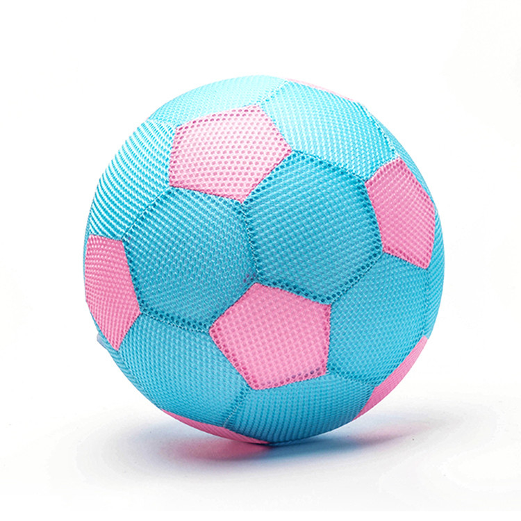 25cm pour les enfants Pvc lumineux gonflable en tissu en peluche couvert en tissu Jouet de balle idéal pour les tout-petits