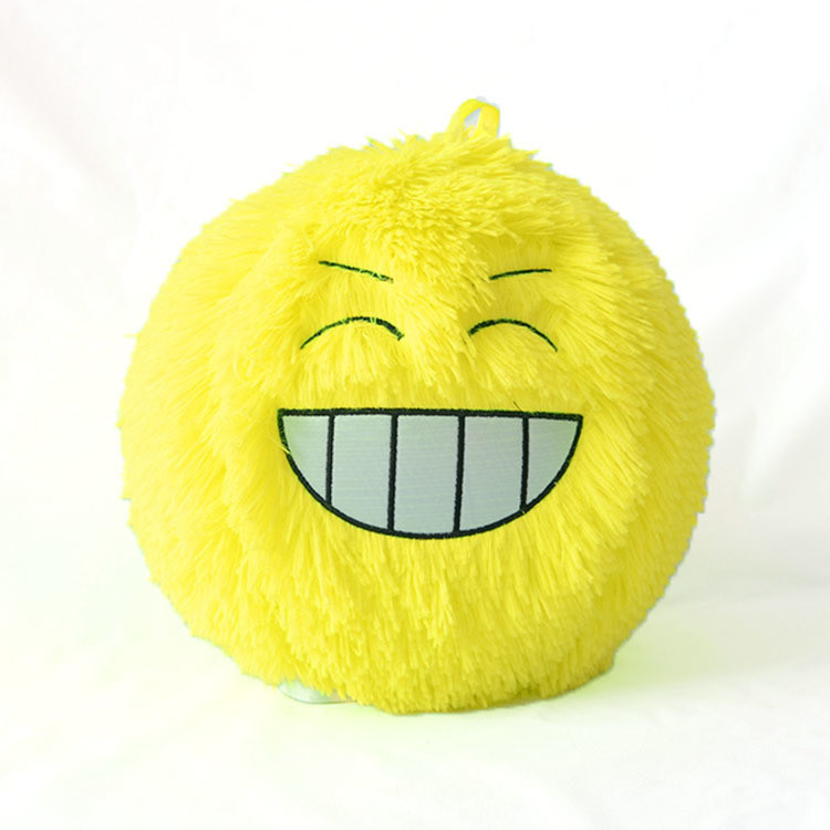 Diamètre 9''Petits enfants jouets en peluche avec tissu gonflable boules poilues et pompe